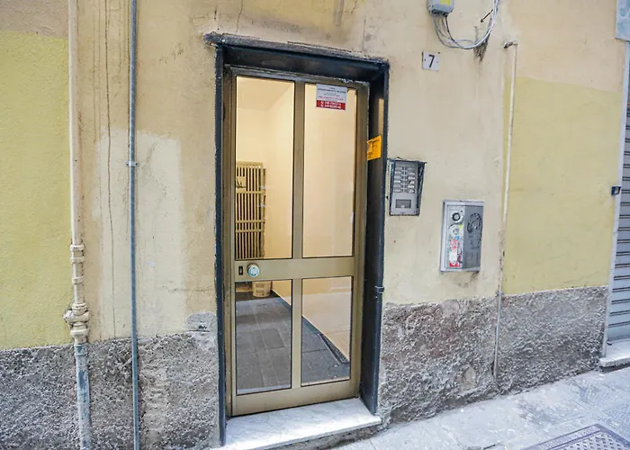 Pop Art In Porta Soprana * Генуя